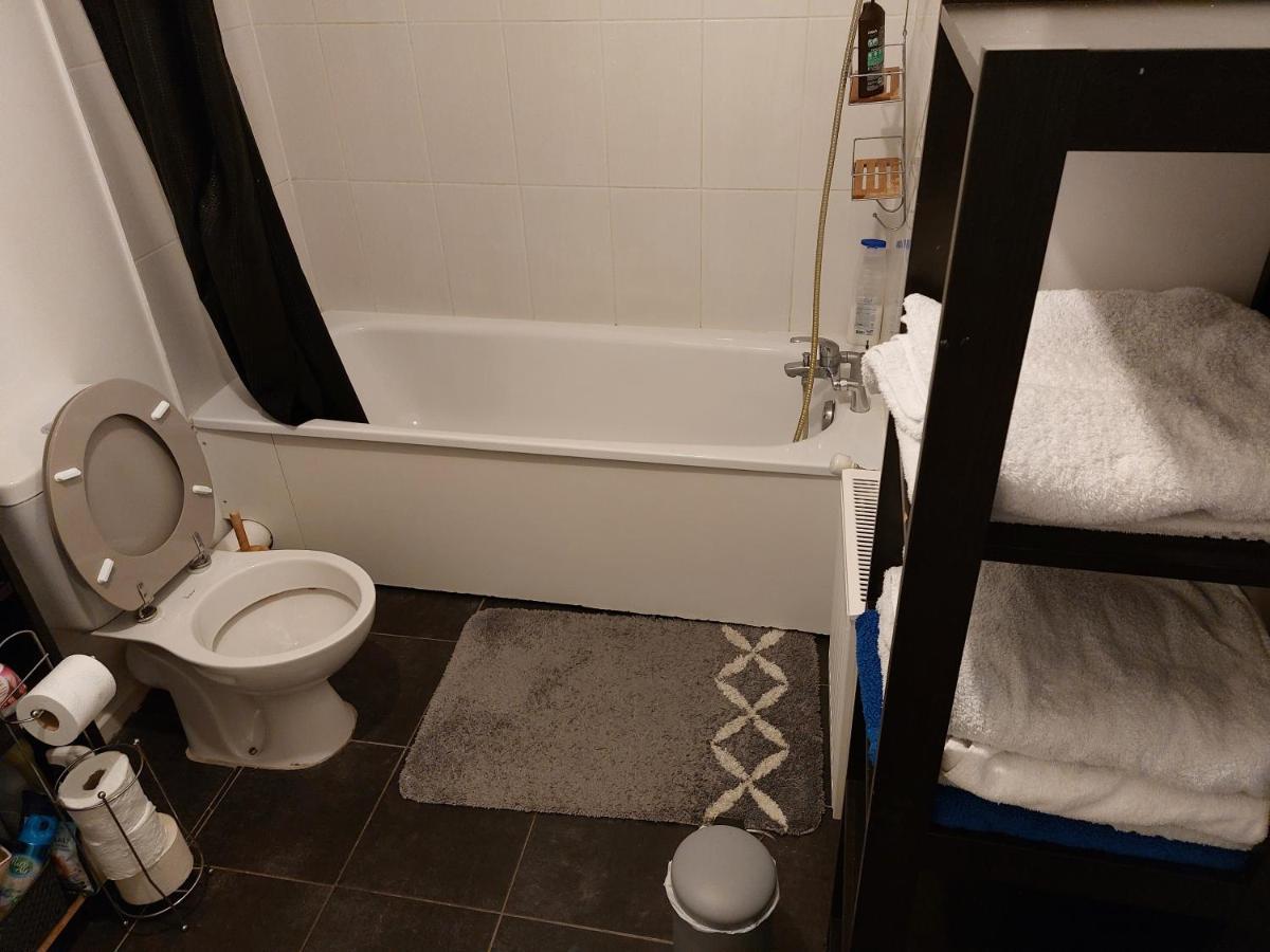 Apparemment Cosy Avec Parking Exterieur Gratuit Apartment Aulnay-sous-Bois Exterior photo